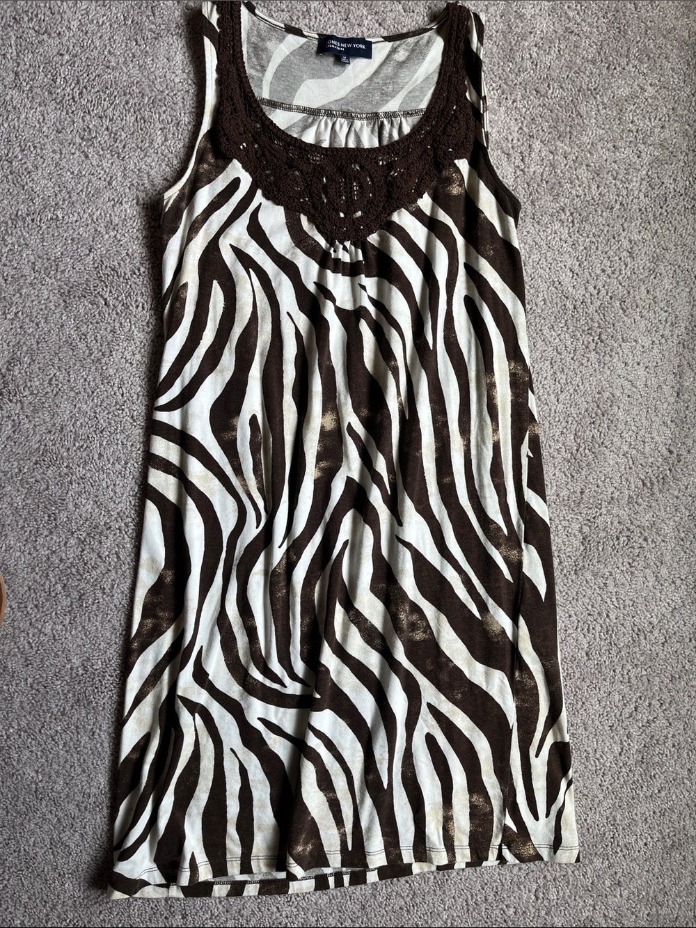 Jones New York Gray and White Zebra-Print Tank Top